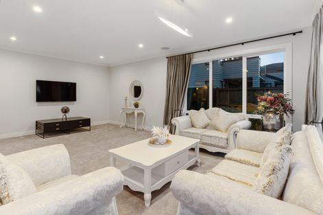 Photo of property in 13 Milano Boulevard, Karaka, Papakura, 2113