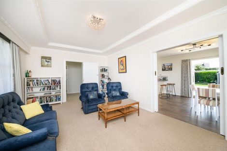 Photo of property in 10 Bond Street, Marton, 4710