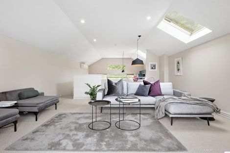 Photo of property in 153d Grant Road, Thorndon, Wellington, 6011