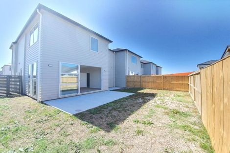 Photo of property in 10 Kapia Drive, Takanini, 2112