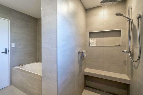 Photo of property in 100 Terrace Street, Rosedale, Invercargill, 9810