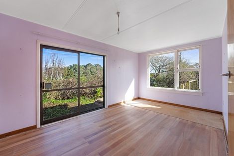 Photo of property in 1347 Devon Road, Brixton, Waitara, 4382