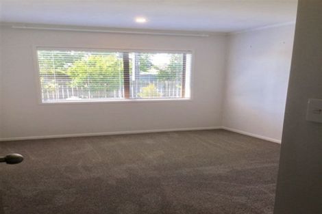 Photo of property in 1/112 Titirangi Road, New Lynn, Auckland, 0600