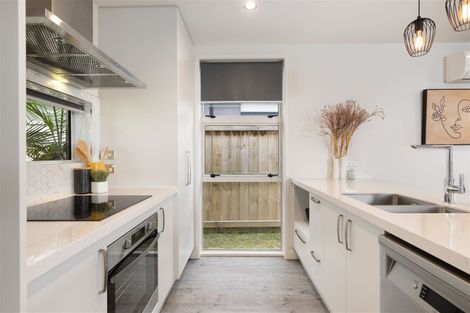 Photo of property in 30 Marion Crescent, Papamoa Beach, Papamoa, 3118