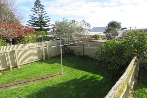 Photo of property in 113a Pendarves Street, New Plymouth, 4312