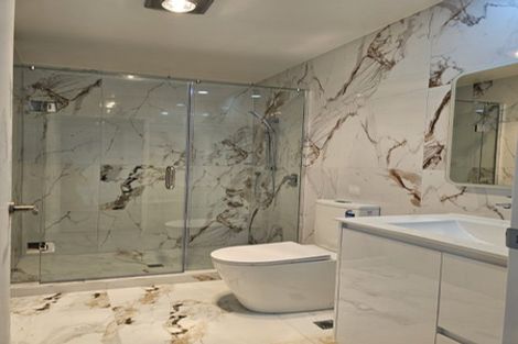 Photo of property in 83b Hutchinsons Road, Bucklands Beach, Auckland, 2014