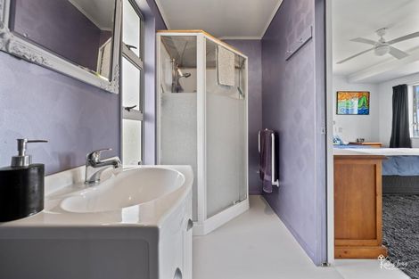 Photo of property in 13 Bayly Street, Baylys Beach, Dargaville, 0377