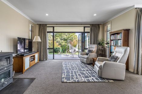 Photo of property in 69b Oraha Road, Kumeu, 0892