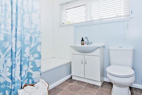 Photo of property in 12 D'arcy Street, Leeston, 7632