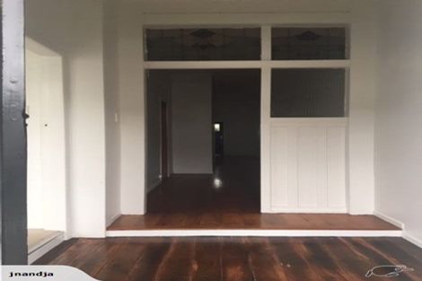 Photo of property in 137 Onepu Road, Lyall Bay, Wellington, 6022