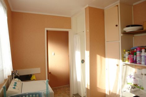 Photo of property in 33 Gloucester Street, Patea, 4520