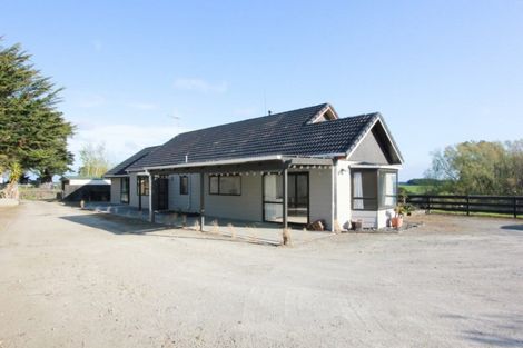 Photo of property in 166 No 2 Line, Okoia, Whanganui, 4572