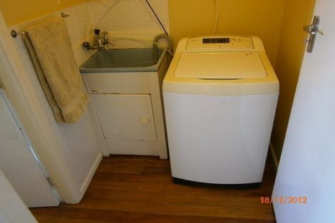 Photo of property in 61 Dyers Pass Road, Cashmere, Christchurch, 8022