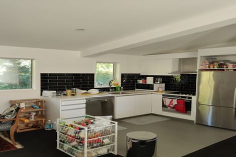 Photo of property in 9/74 Derwent Street, Island Bay, Wellington, 6023