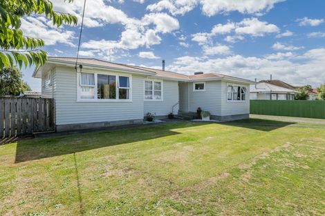 Photo of property in 16 Reeve Street, Levin, 5510