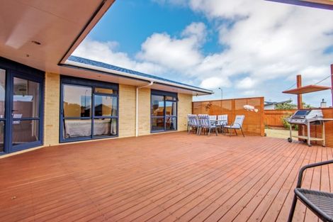 Photo of property in 32 Andrews Street, Foxton Beach, Foxton, 4815