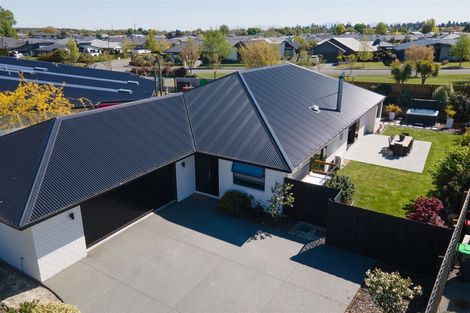 Photo of property in 5 Redhaven Rise, Netherby, Ashburton, 7700