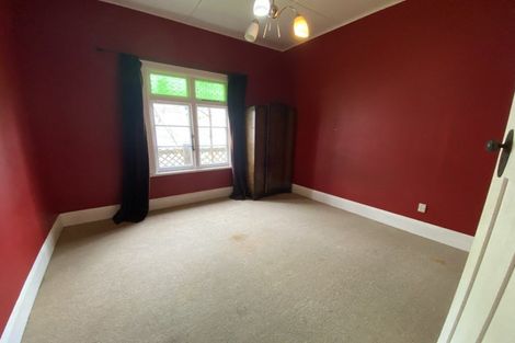Photo of property in 20 Oxford Street, Hokowhitu, Palmerston North, 4410