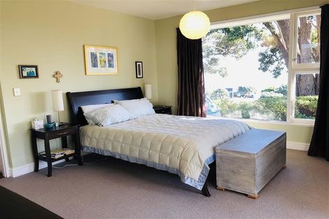 Photo of property in 15 Kainui Road, Raumati South, Paraparaumu, 5032