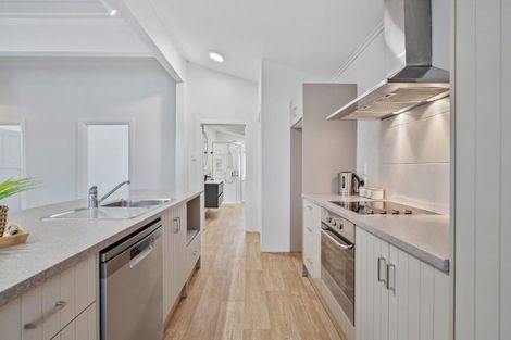 Photo of property in 10 Armstrong Avenue, Woodhill, Whangarei, 0110