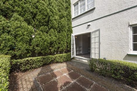 Photo of property in 1/18 Ponsonby Road, Karori, Wellington, 6012