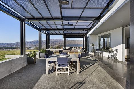 Photo of property in 102 Hall Road, Bannockburn, Cromwell, 9384