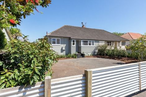 Photo of property in 19 Bledisloe Terrace, Hamilton East, Hamilton, 3216