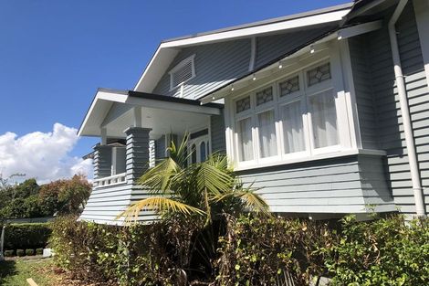 Photo of property in 128 Wheturangi Road, Greenlane, Auckland, 1051