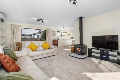 Photo of property in 23b Kawarau Place, Frankton, Queenstown, 9300