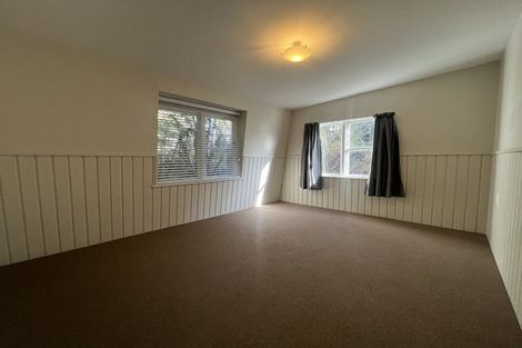 Photo of property in 82 Moeraki Road, Maoribank, Upper Hutt, 5018