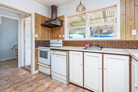 Photo of property in 44 Memorial Drive, Parahaki, Whangarei, 0112