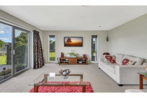 Photo of property in 27 Sovereign Boulevard, Kaiapoi, 7630