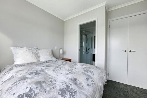 Photo of property in 24 Hokioi Drive, Kenepuru, Porirua, 5022