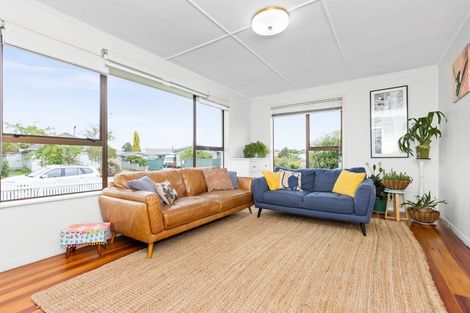 Photo of property in 3 Dockery Avenue, Onekawa, Napier, 4110