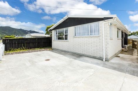 Photo of property in 32a Exchange Street, Ebdentown, Upper Hutt, 5018