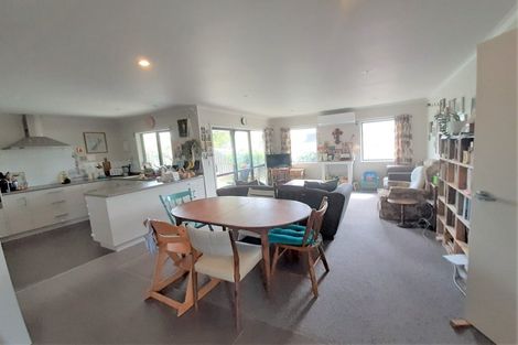 Photo of property in 15 Hogan Street, Pukekohe, 2120