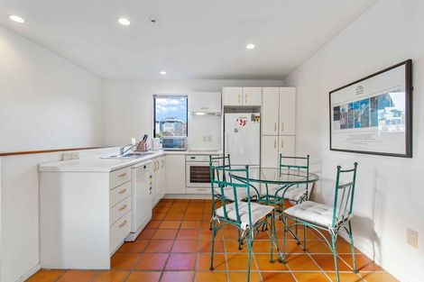 Photo of property in 9/10 Cleveland Road, Parnell, Auckland, 1052