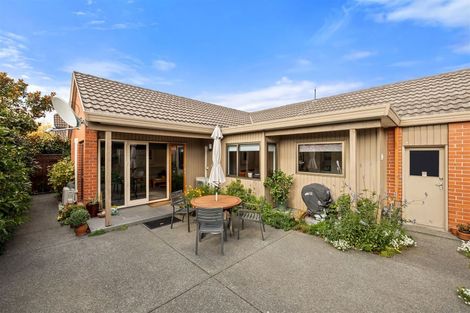 Photo of property in 1/114 Saint James Avenue, Papanui, Christchurch, 8053