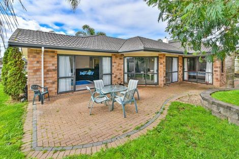 Photo of property in 7 Crannich Place, Wattle Downs, Auckland, 2103