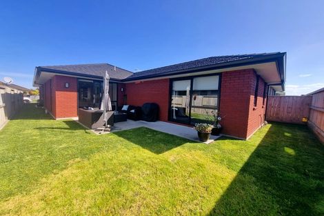 Photo of property in 27 Te Wharo Drive, Papamoa, 3118