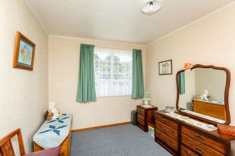 Photo of property in 30 Seaview Road, Marfell, New Plymouth, 4310