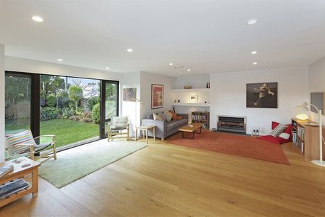 Photo of property in 169 Memorial Avenue, Burnside, Christchurch, 8053