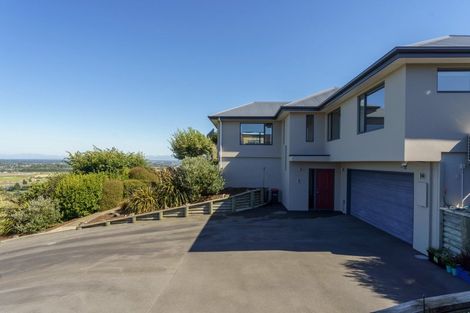 Photo of property in 8 Sedbergh Place, Westmorland, Christchurch, 8025