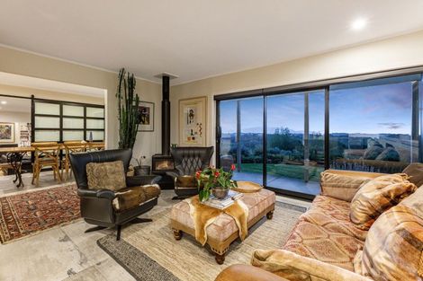 Photo of property in 204 Huia Street, Waikanae, 5391