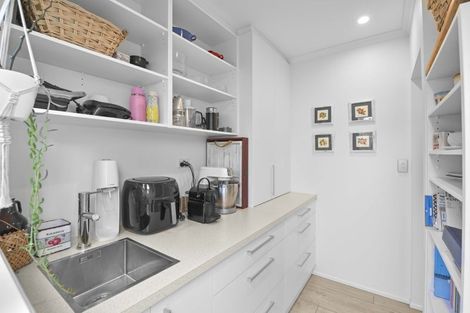 Photo of property in 870 Whangaparaoa Road, Manly, Whangaparaoa, 0930