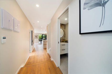 Photo of property in 46a Queenstown Road, Onehunga, Auckland, 1061