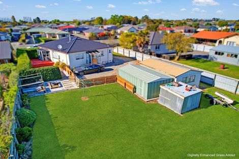Photo of property in 70 Mcmurdo Street, Tinwald, Ashburton, 7700