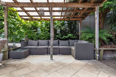 Photo of property in 5 The Green, Whakatane, 3120