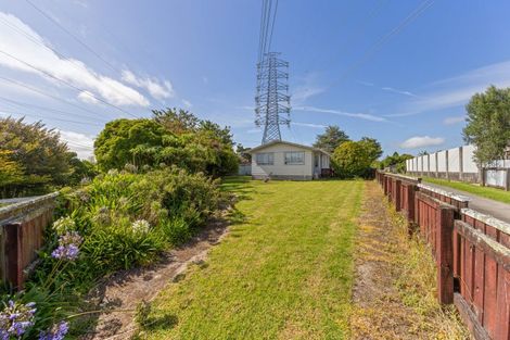 Photo of property in 22 Saxton Road, Upper Vogeltown, New Plymouth, 4310