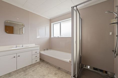 Photo of property in 2a Hamlet Street, Stratford, 4332